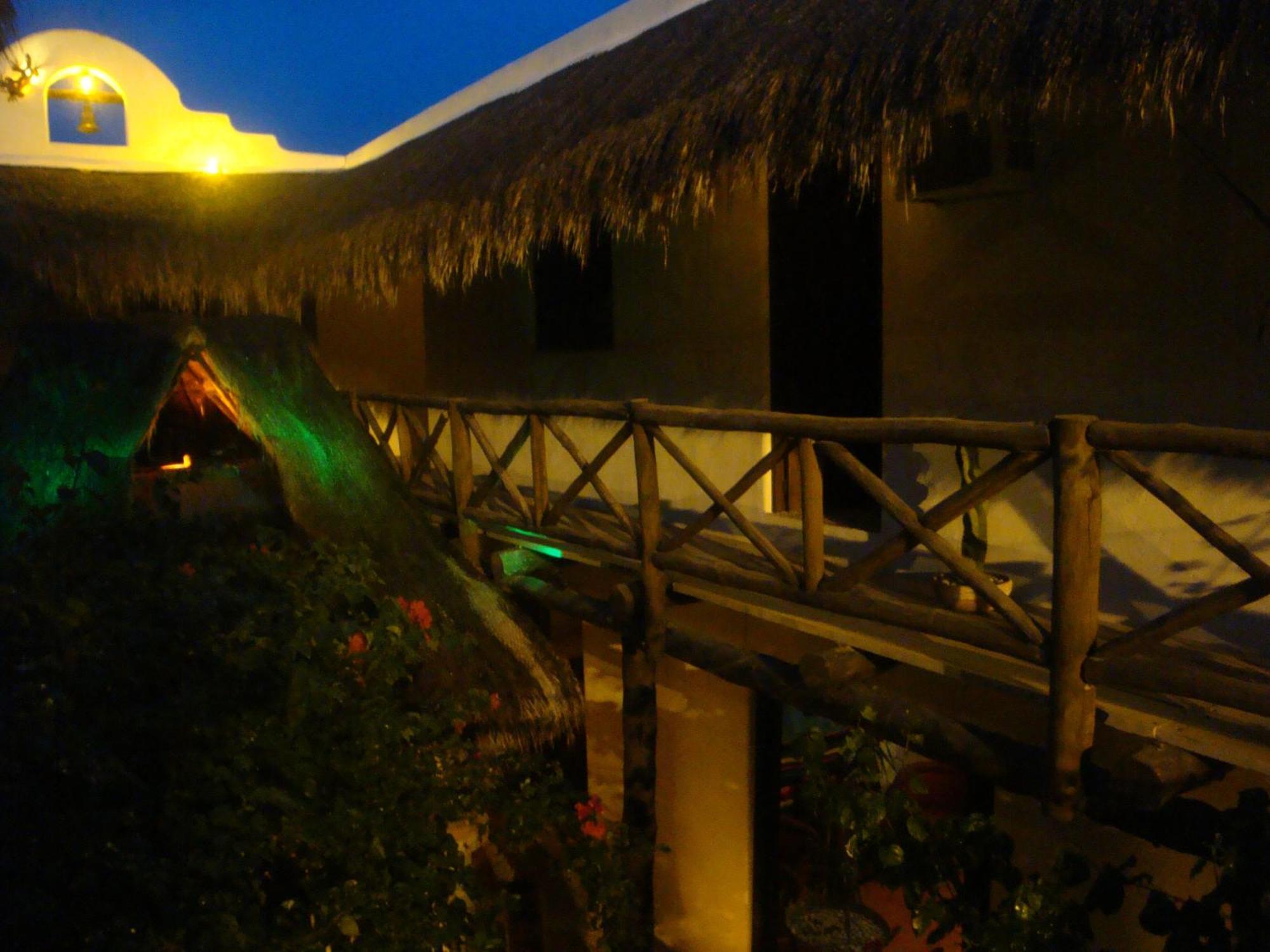 Lo Nuestro Petit Hotel Tulum Exterior foto
