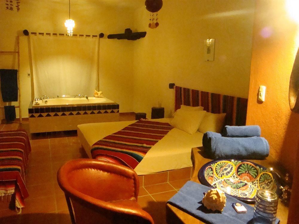 Lo Nuestro Petit Hotel Tulum Exterior foto