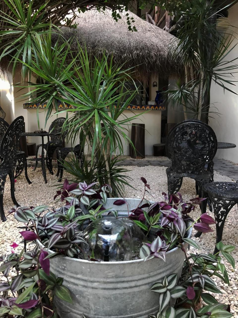 Lo Nuestro Petit Hotel Tulum Exterior foto