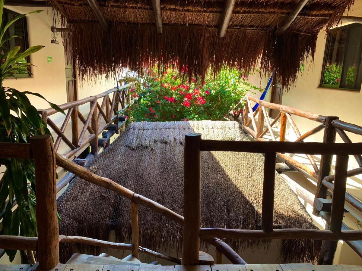Lo Nuestro Petit Hotel Tulum Exterior foto