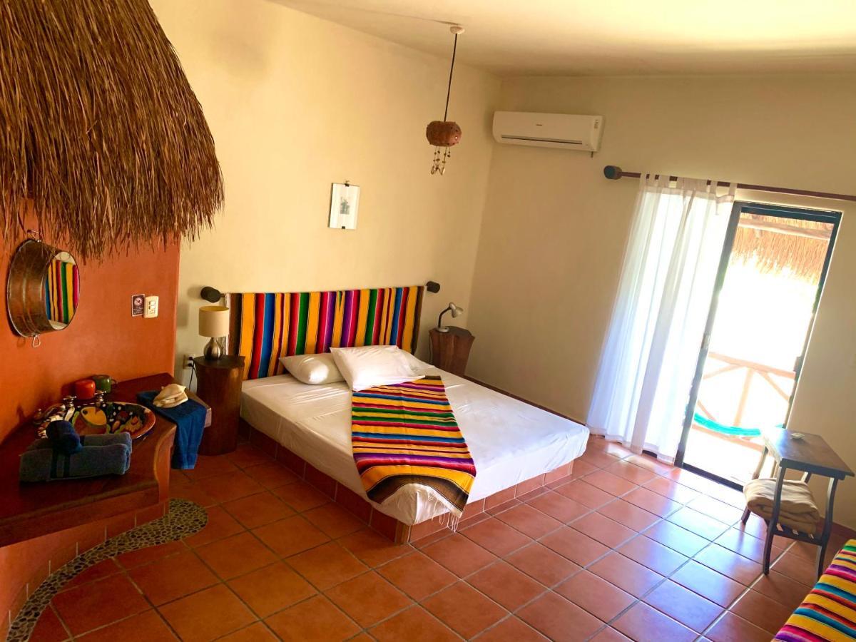 Lo Nuestro Petit Hotel Tulum Exterior foto